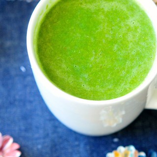 Hot Green Lemon Ginger Smoothie